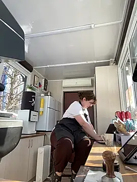 cinnabon  online show from 03.01.25