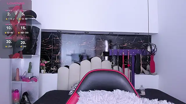 Snapshot of Kathia_Armstrong chatting on 12.14.24 Kathia Armstrong online show from 12.14.24