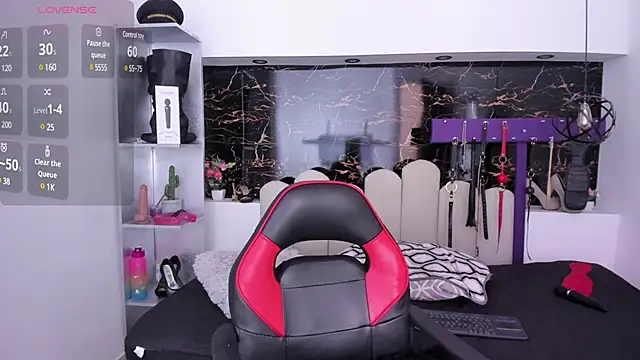 Snapshot of Kathia_Armstrong chatting on 01.10.25 Kathia Armstrong online show from 01.10.25