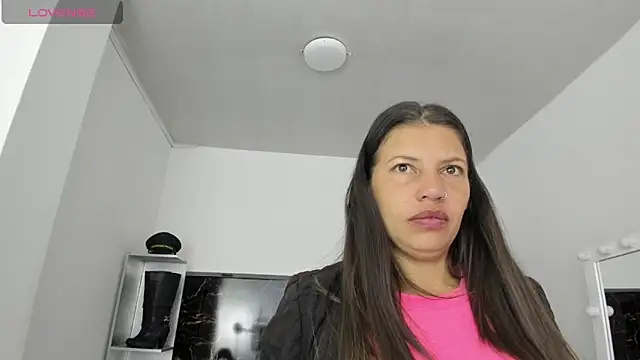 Snapshot of Kathia_Armstrong chatting on 01.27.25 Kathia Armstrong online show from 01.27.25