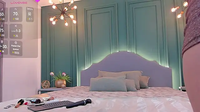 rubyhill 2711 online show from 01.31.25