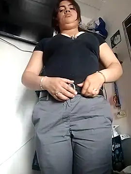 Snapshot of naughty-sharlot chatting on 11.25.25 naughty-sharlot online show from 11.25.25