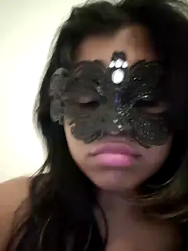 Bella Luna18 online show from 12.23.24