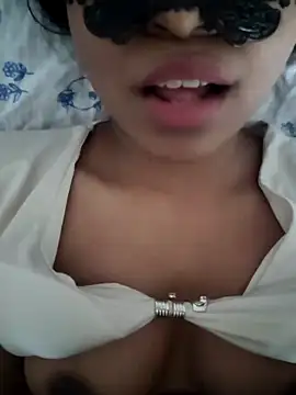 Bella Luna18 online show from 02.08.25