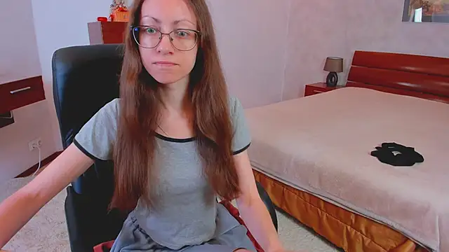 Pantyhose Mila online show from 10.26.25