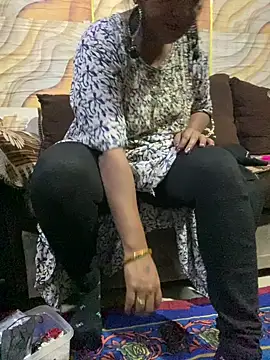 Tameesh sexy mistress online show from 12.19.25