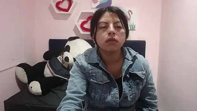 CarolineBrunx online show from 02.28.25