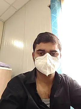 Snapshot of Ishan003 chatting on 12.15.24 Ishan003 online show from 12.15.24