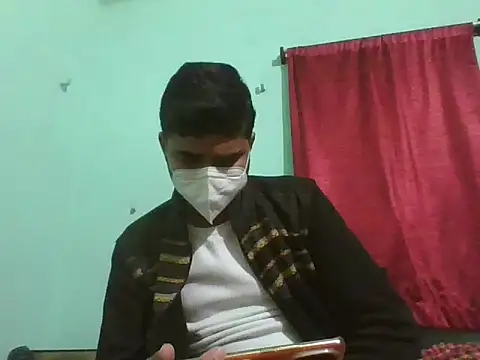 Snapshot of Ishan003 chatting on 01.05.25 Ishan003 online show from 01.05.25