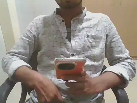 Snapshot of Ishan003 chatting on 01.18.25 Ishan003 online show from 01.18.25