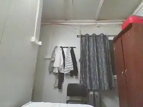 Snapshot of Ishan003 chatting on 02.12.25 Ishan003 online show from 02.12.25