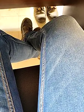 Ishan003 online show from 03.08.26