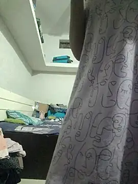 Priya Strip online show from 10.12.25