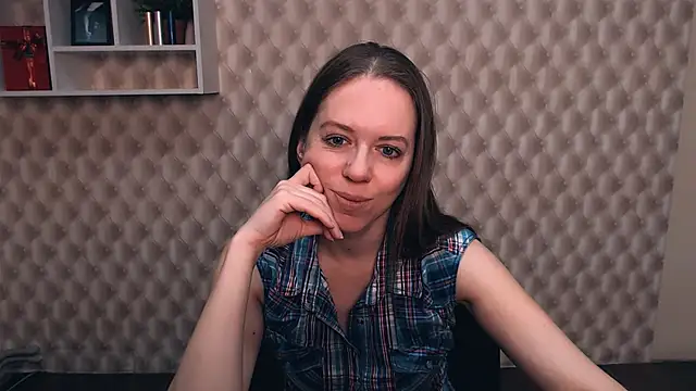 GloriaSi  online show from 03.19.25