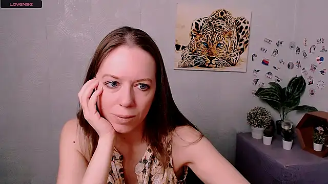 GloriaSi  online show from 02.22.26