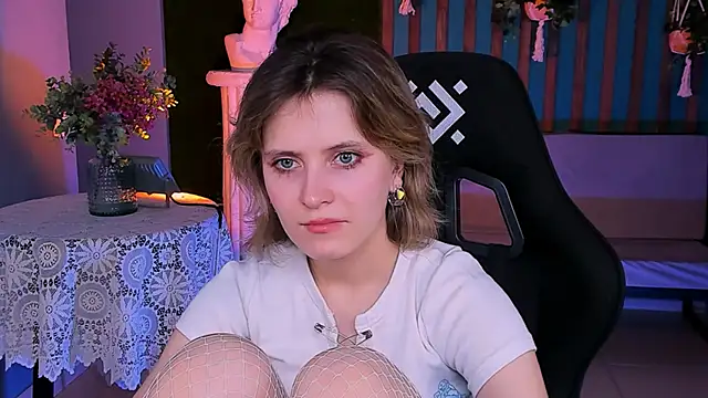 LolaAsmus online show from 01.18.25