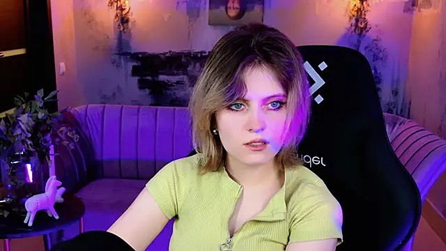 LolaAsmus online show from 02.25.25