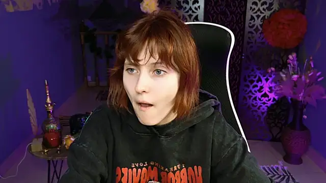 LolaAsmus online show from 03.19.25