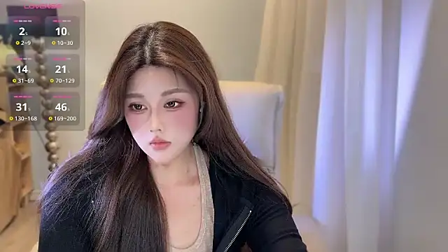 Strawberrybabyy1 online show from 12.09.24