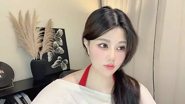 Strawberrybabyy1 online show from 03.14.25