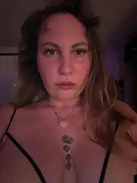 Snapshot of Yanacool007 chatting on 01.04.25 Yanacool007 online show from 01.04.25