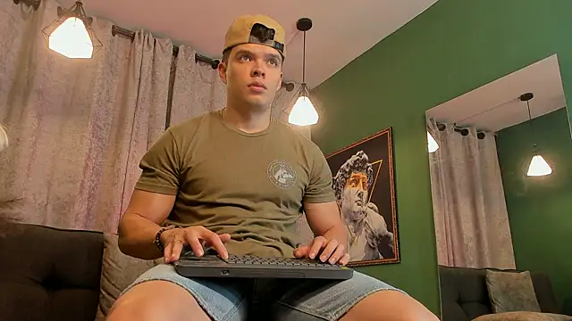 Snapshot of Jake_Tylerr_ chatting on 09.16.25 Jake Tylerr online show from 09.16.25