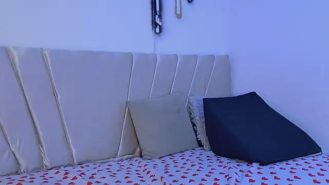 mikoto urab online show from 11.20.25