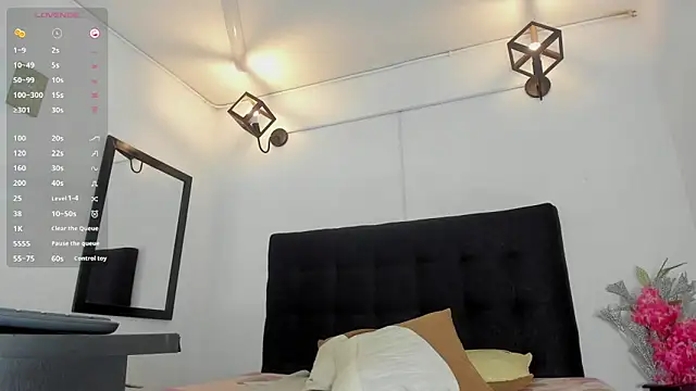 Snapshot of brittany_williams_ chatting on 04.15.26 brittany williams online show from 04.15.26