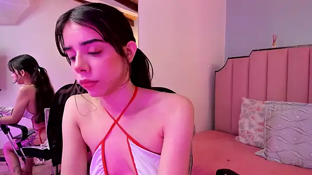 petty effy online show from 11.18.25