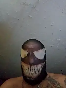 Snapshot of justotwotimes chatting on 11.25.25 justotwotimes online show from 11.25.25