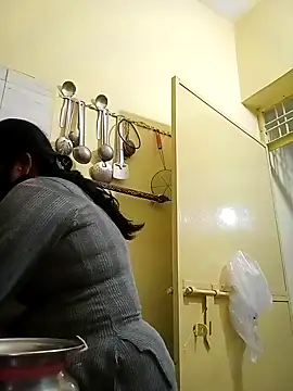 heenage online show from 12.02.24