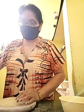 heenage online show from 09.09.25