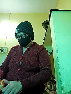 heenage online show from 12.17.25