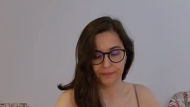 Snapshot of SophieeRain chatting on 09.21.25 SophieeRain online show from 09.21.25