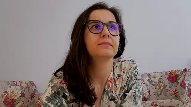 Snapshot of SophieeRain chatting on 09.22.25 SophieeRain online show from 09.22.25