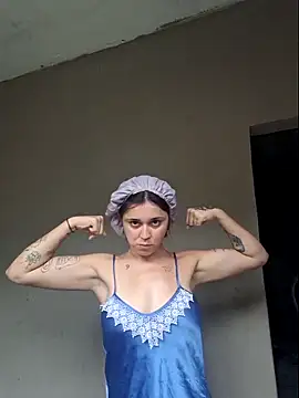 Snapshot of luuhcat09 chatting on 12.19.25 luuhcat09 online show from 12.19.25