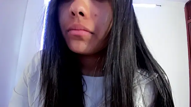 anniesweet- online show from 04.20.26