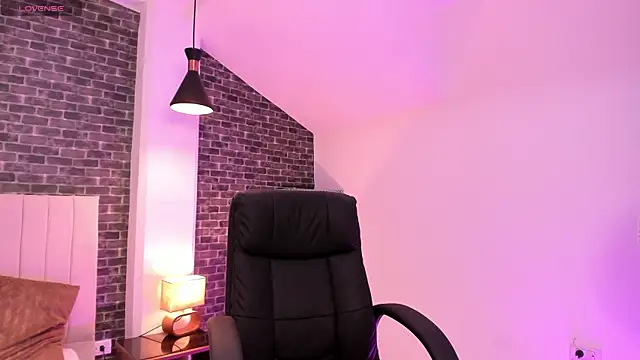 Dantesuarez28 online show from 04.16.26