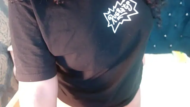 Sofiacowperx online show from 05.16.26