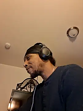 bigboytoy912 online show from 05.19.26