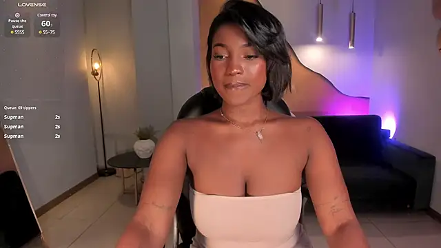 SavannahStorm online show from 03.14.25