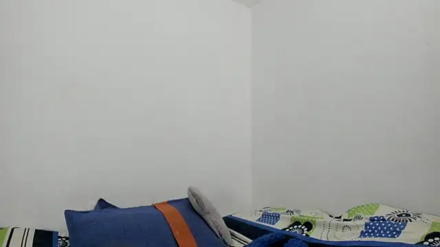 Nathaly love96 online show from 12.17.24