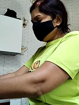 illay love online show from 12.01.25