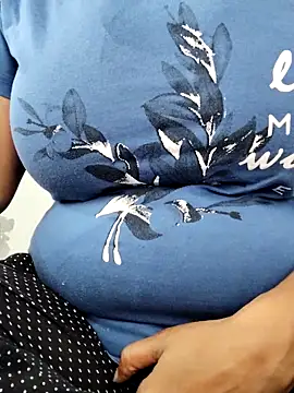 illay love online show from 04.07.26