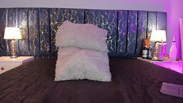 Sophia Lemos online show from 12.02.25