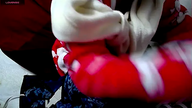 arincochu online show from 03.13.25