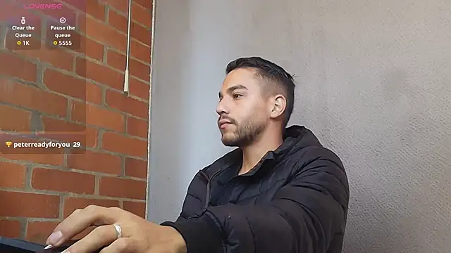 Leandro valenzuela online show from 04.06.26