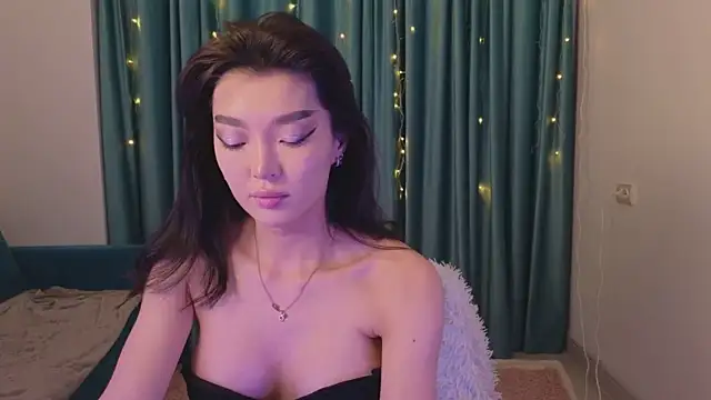 AudreyMell online show from 01.13.25