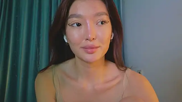 AudreyMell online show from 10.28.25