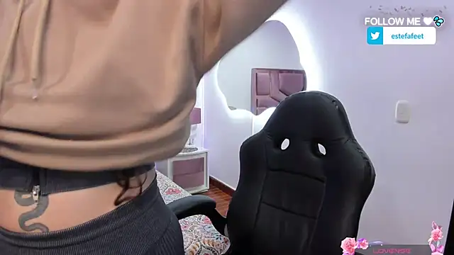 Estefany777 online show from 03.20.25